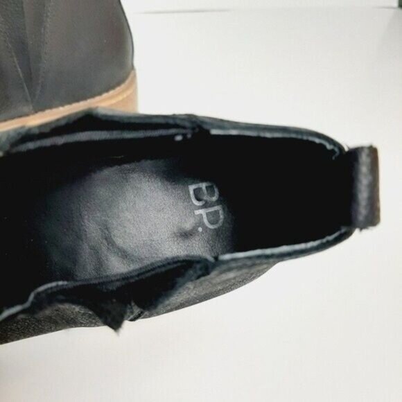 BP Nordstrom Chelsea Short Bootie Black Leather Low Heel Sz 8.5 - Picture 12 of 14
